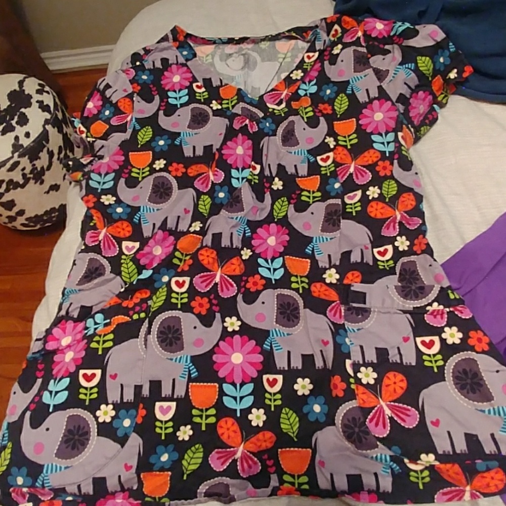 Elephant scrubs